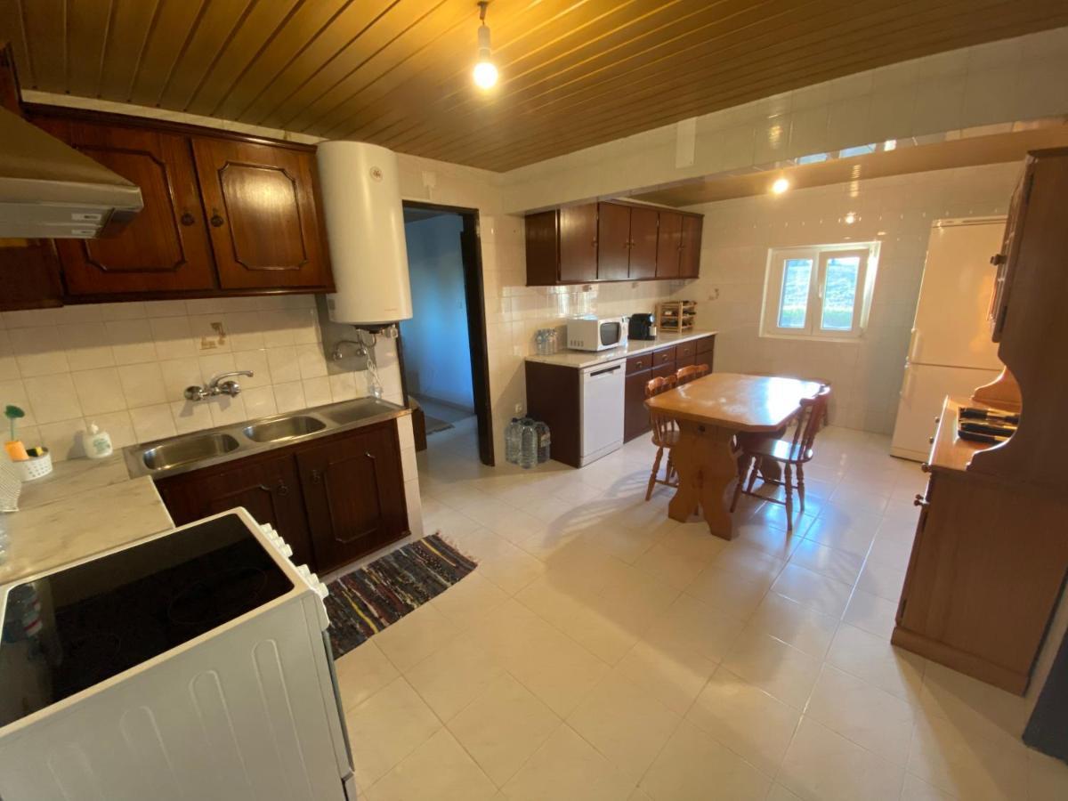 Villa Cozy Farm House In The Countryside Monte Das Figueiras de Lavre Exterior foto